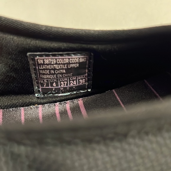 SKECHERS BLACK MARY JANE SHOES SZ 7 - Picture 5 of 11